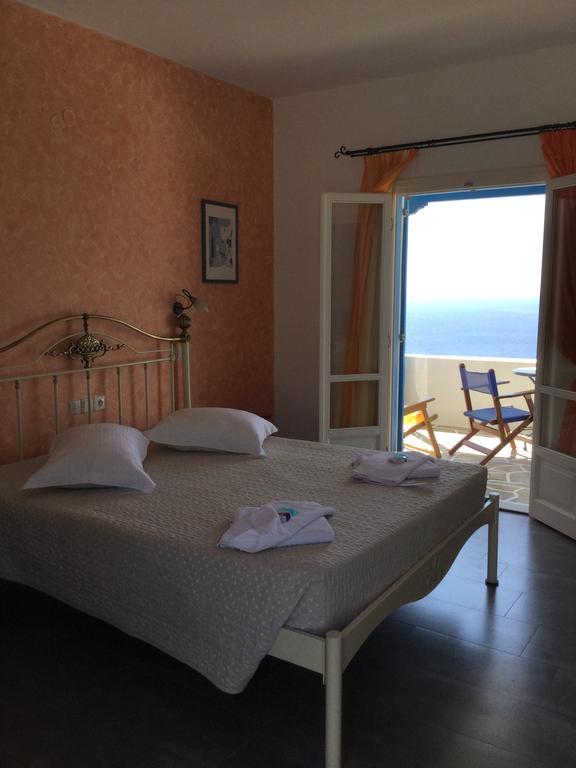 Kolitsani View Hotel Ios Chora Buitenkant foto